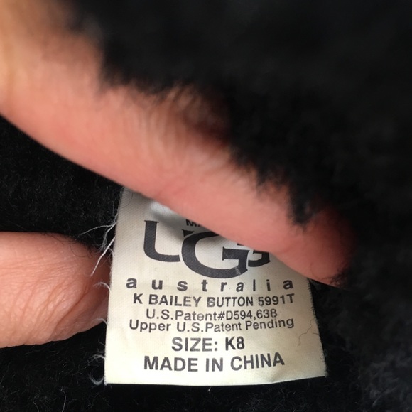 Unisex uggs toddler 8 - Picture 4 of 4